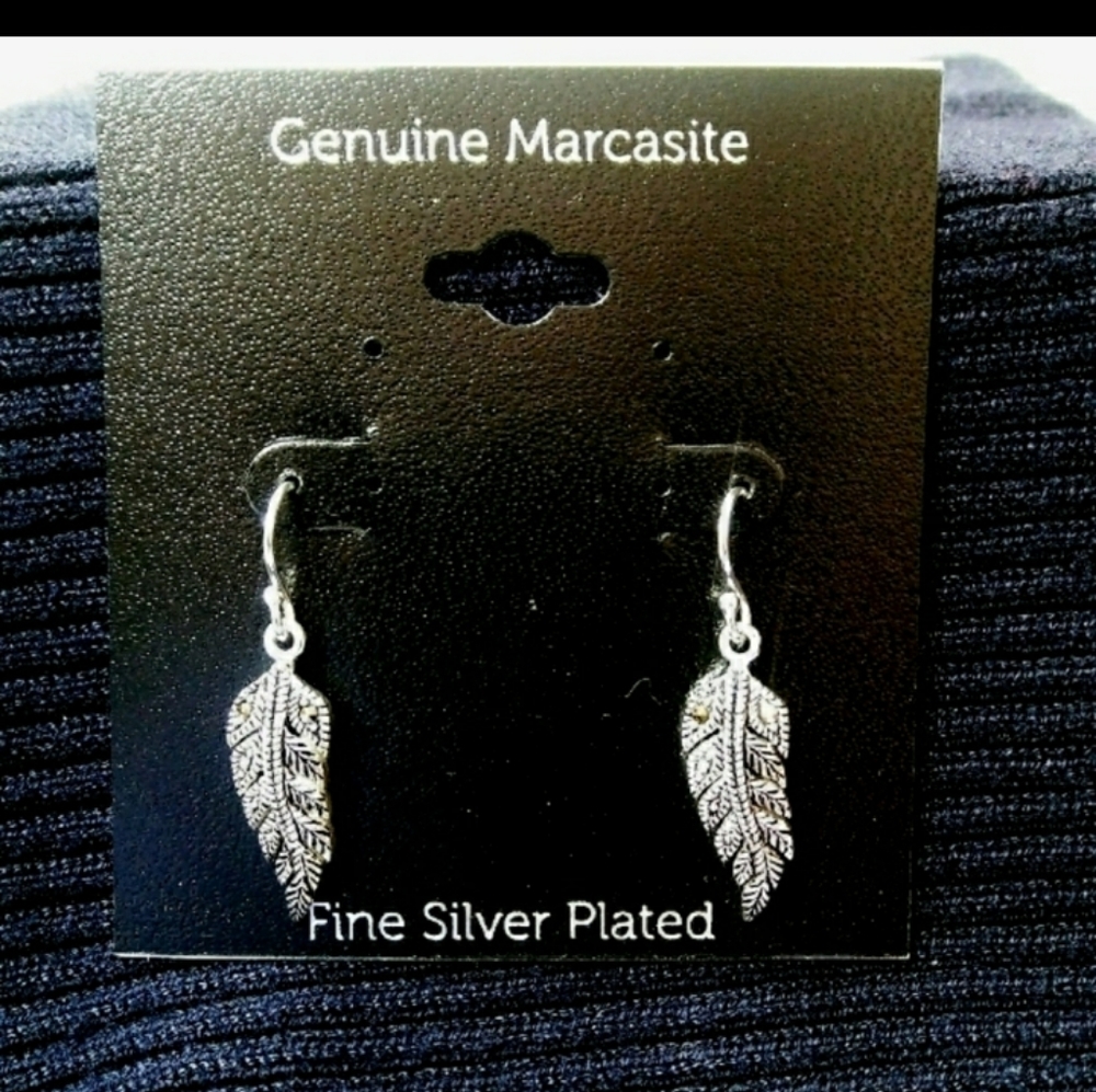 Vintage '90s Silverplate Feather Drop Earrings